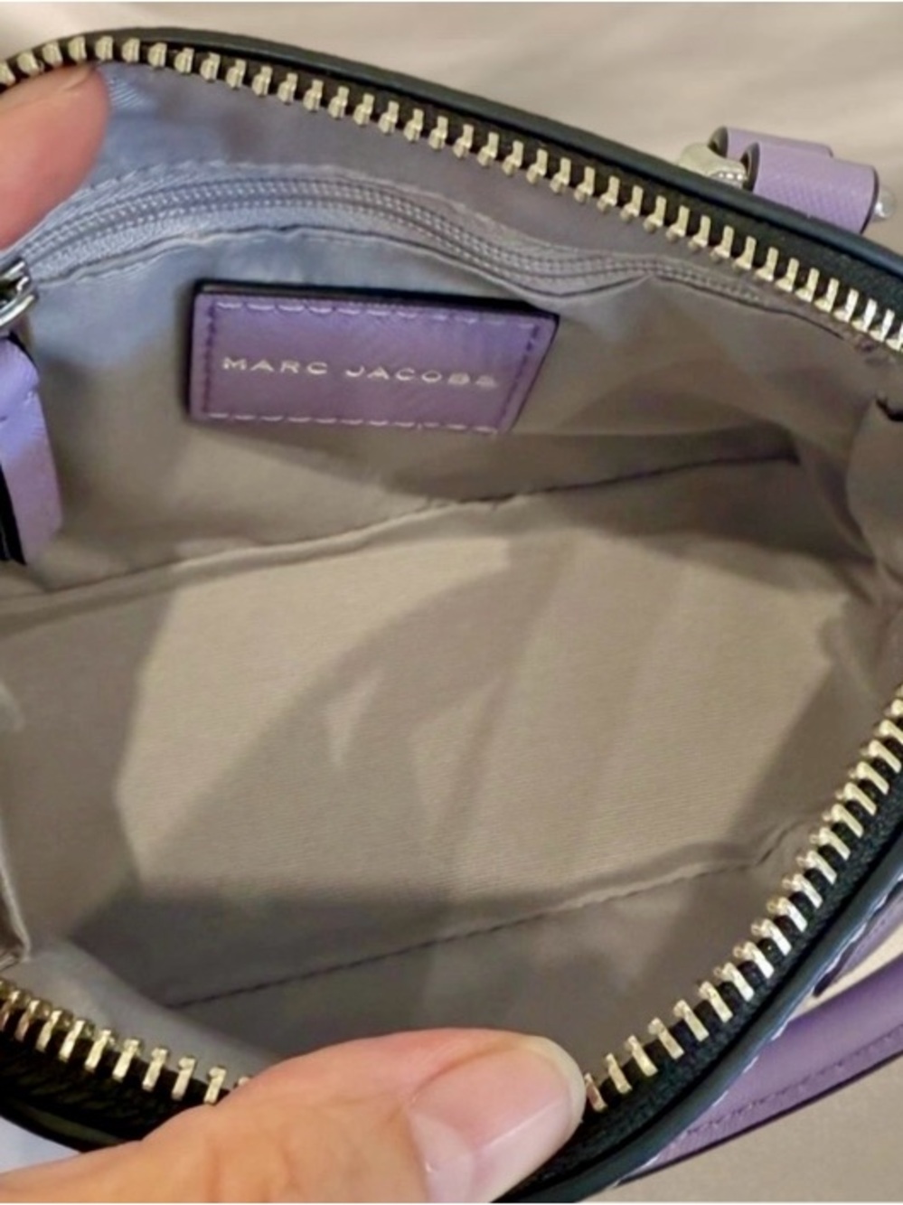 Marc Jacobs Lavender Dome Satchel with Silver Hardware - Picture 5 of 8
